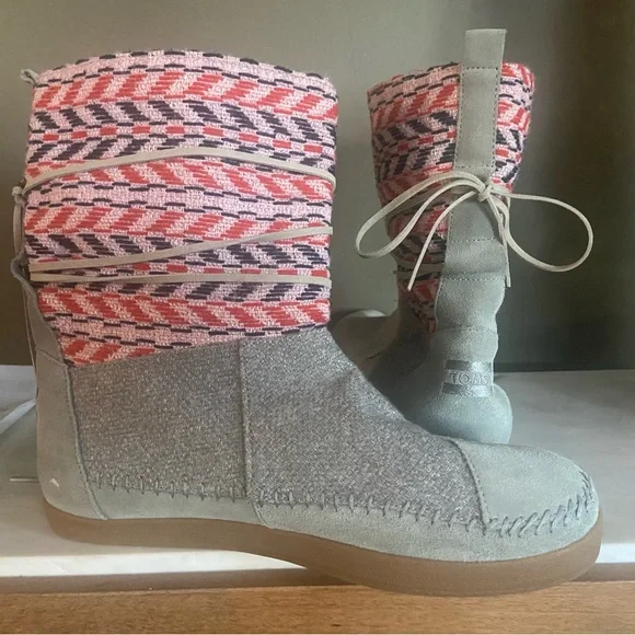 Toms Nepal Boots Grey Suede Chevron 10014078 Women's 12 - Picture 3 of 6